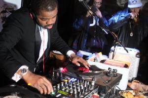 481262_492827027436693_396633191_n