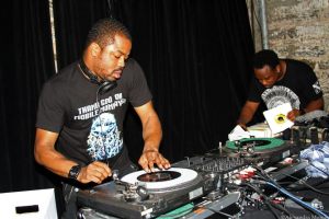 548808_445880738797989_1314148085_n