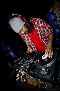 483074_484638224930072_877690132_n