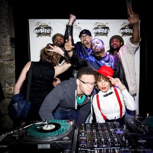 374388_271130069686409_226457413_n