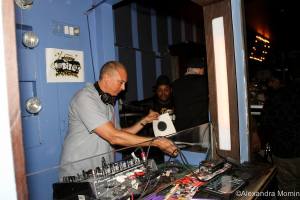 1151045_597556100297118_1290809798_n