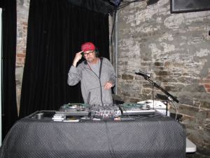 533911_10200391131993730_1891263916_n