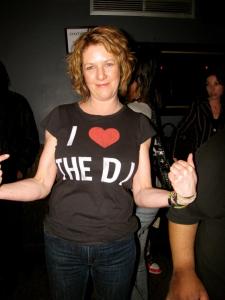 58803_10200390574739799_644773258_n