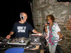 68537_10200458713003213_38355255_n