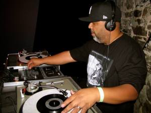 1184764_10201263063391470_1888683048_n