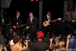 1185994_609363149116413_837597318_n