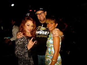 9889_10201218059666405_1629912989_n