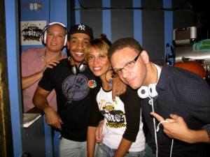 1378687_10201476365843898_782255335_n