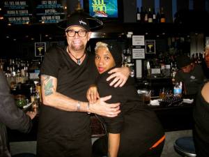 1462986_10201738207509776_327294531_n