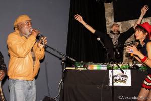 1476214_665499436836117_867337239_n