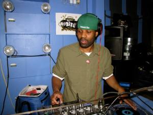 1530471_10201980353883284_57754477_n