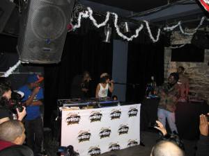 1012243_10202036101516940_2023098872_n-3