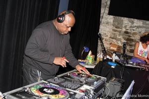 1185447_672668366119224_375965549_n-2